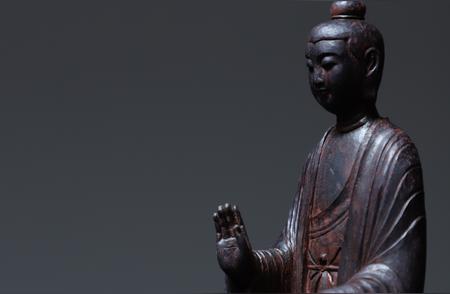 小叶紫檀：北魏佛教艺术的瑰宝
