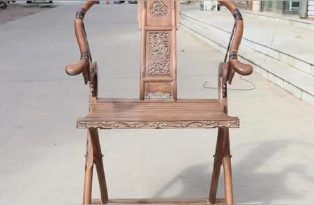探秘交椅草花梨：古典家具中的艺术珍品