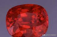 揭秘鸽血红红宝石：如何定义与鉴别真正的鸽血红红宝石？