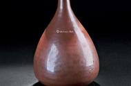 玉壶春瓶：瓷器鉴赏与市场价值探秘