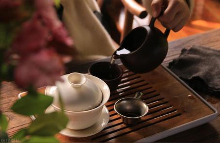 中国茶文化深度解读：茶道、茶艺与茶礼