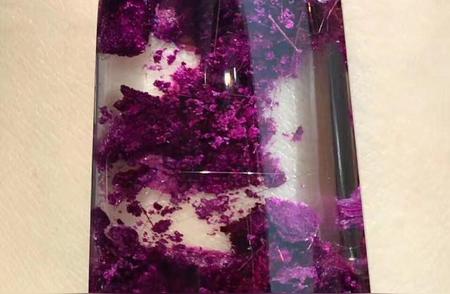 紫幽灵水晶的神秘力量：护佑手册解读