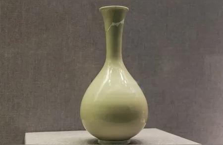 玉壶春瓶：古典工艺的魅力与收藏价值