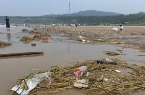 青岛连三岛：绝美海景遭垃圾侵蚀的悲凉现实