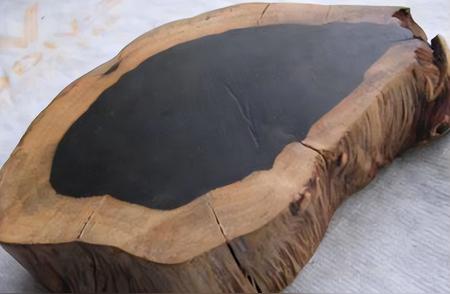 非洲黑木：价值10万立方的奢华木材，能否与海南黄花梨相媲美？