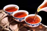 红茶与绿茶：行家揭秘它们之间的巨大差异