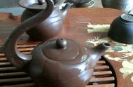 茶壶：品味生活的小工具