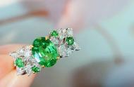 绿宝石戒指的魅力